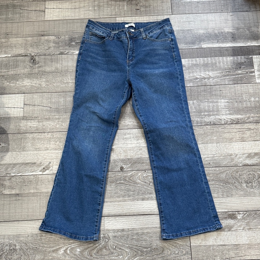 BLEU Blue Flared Jeans